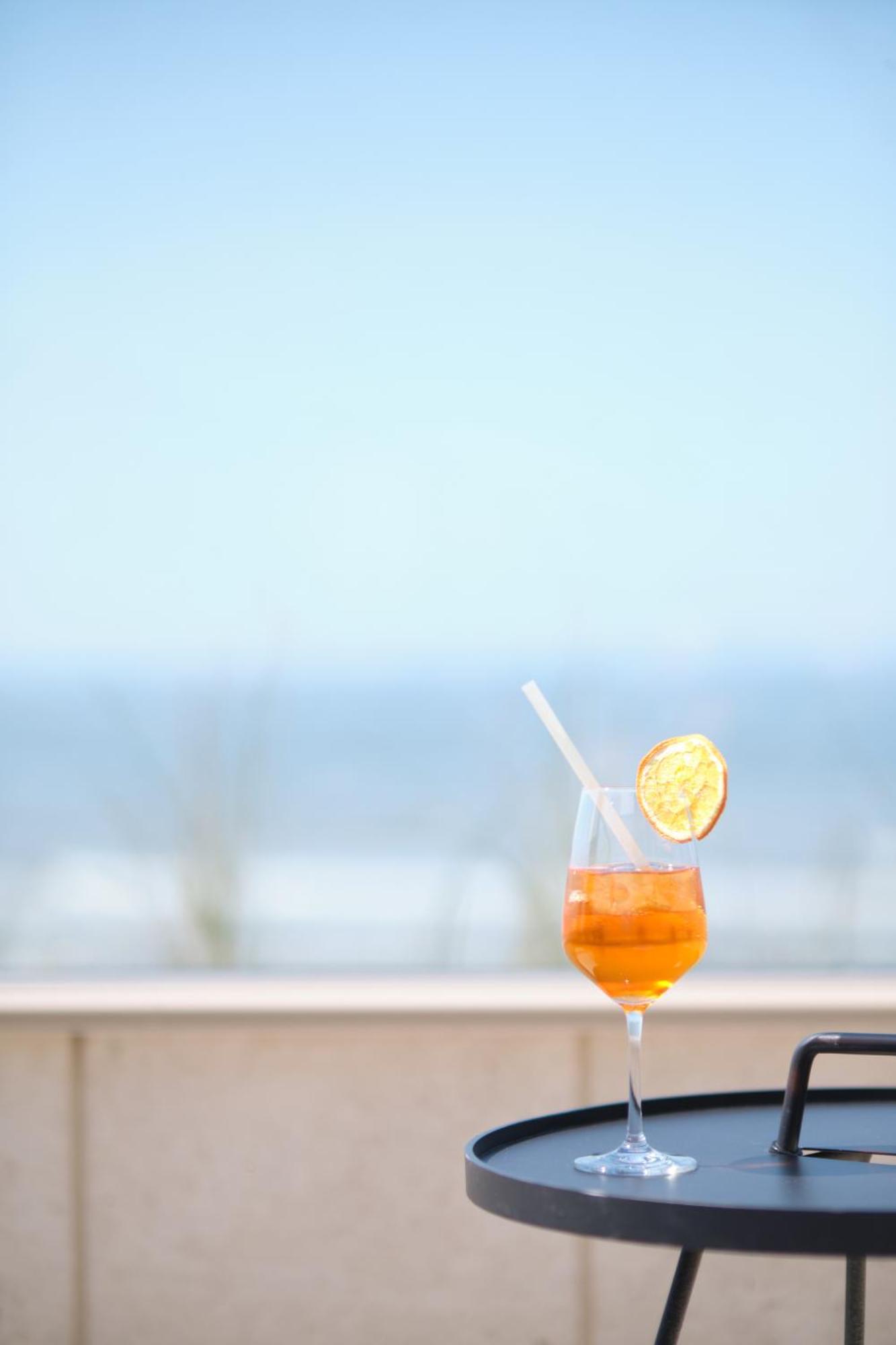 Boutique Hotel Blendin Bloemendaal Aan Zee Bagian luar foto